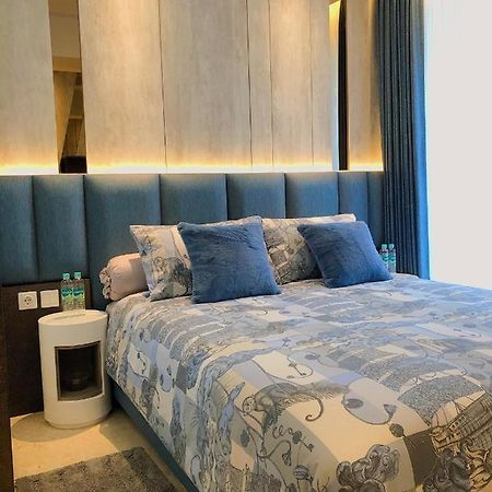 Gold Coast Pik Sea View Apartments By Longesuites Giacarta Esterno foto