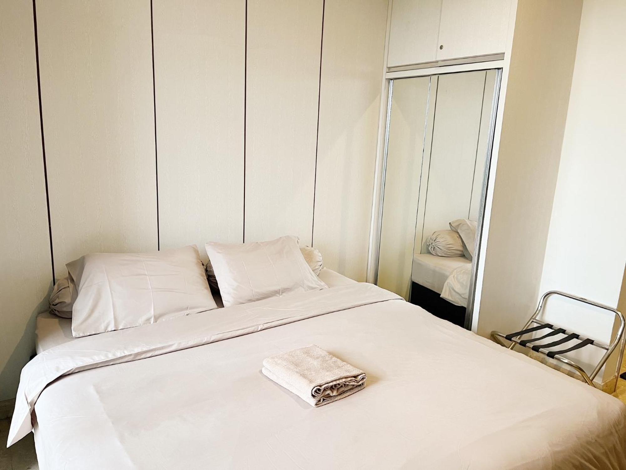 Gold Coast Pik Sea View Apartments By Longesuites Giacarta Camera foto