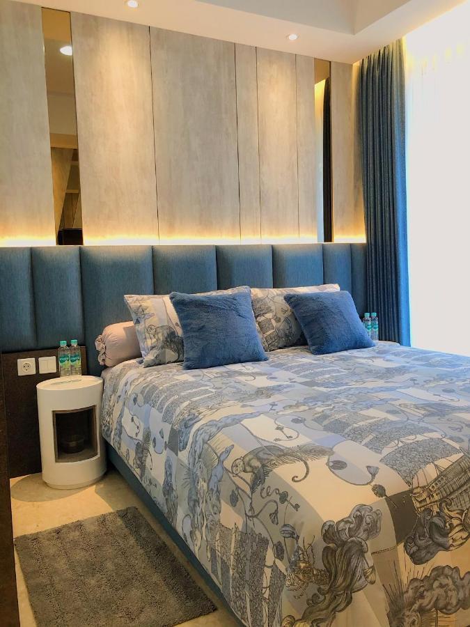 Gold Coast Pik Sea View Apartments By Longesuites Giacarta Esterno foto