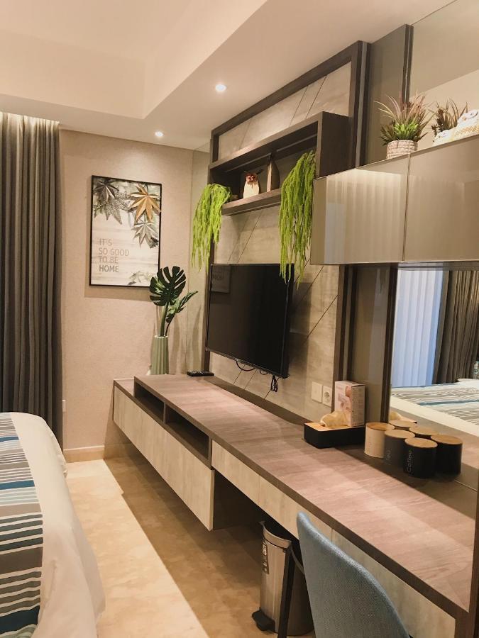 Gold Coast Pik Sea View Apartments By Longesuites Giacarta Esterno foto