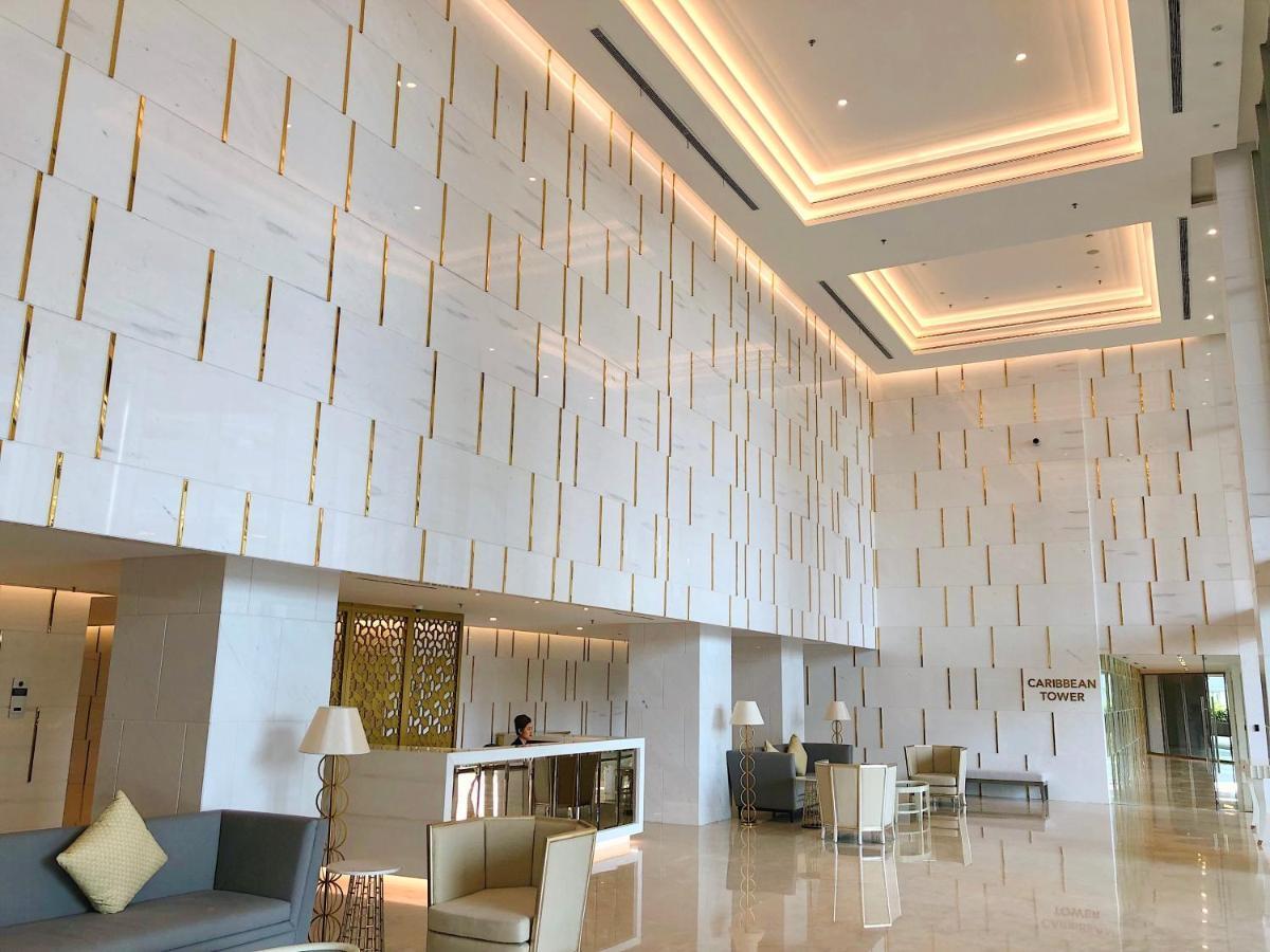 Gold Coast Pik Sea View Apartments By Longesuites Giacarta Esterno foto