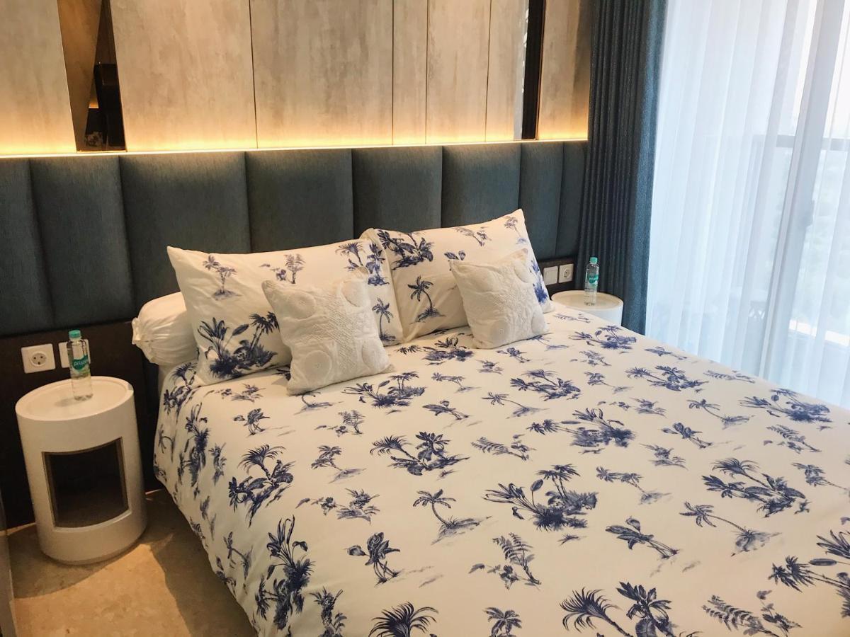 Gold Coast Pik Sea View Apartments By Longesuites Giacarta Esterno foto